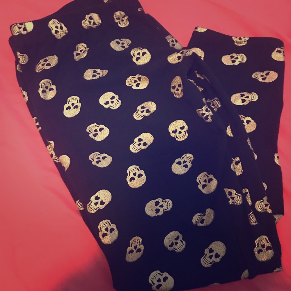 Skull leggings large